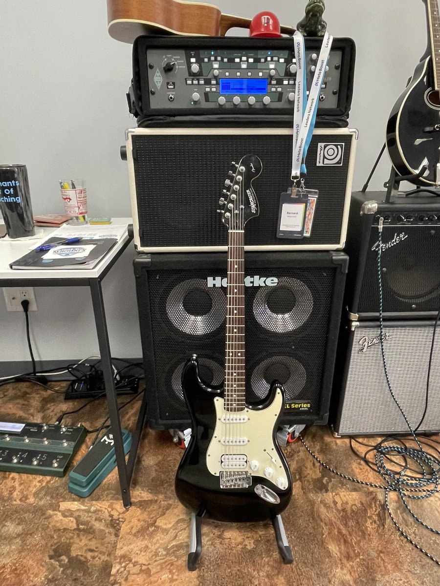 SenchantsAoT's tweet photo. ♬ And another is born!!https://t.co/MRUGrZdOw0
#fenderguitars #FenderStarCaster #Fender #mirrortuning #guitar #guitarist #guitarplayer #6string #7string #7stringguitars #8string #8stringguitars #erg #extendedrange #extendedrangeguitar #lessismore #innovation #investinyourself https://t.co/1Pd5zAM5pG