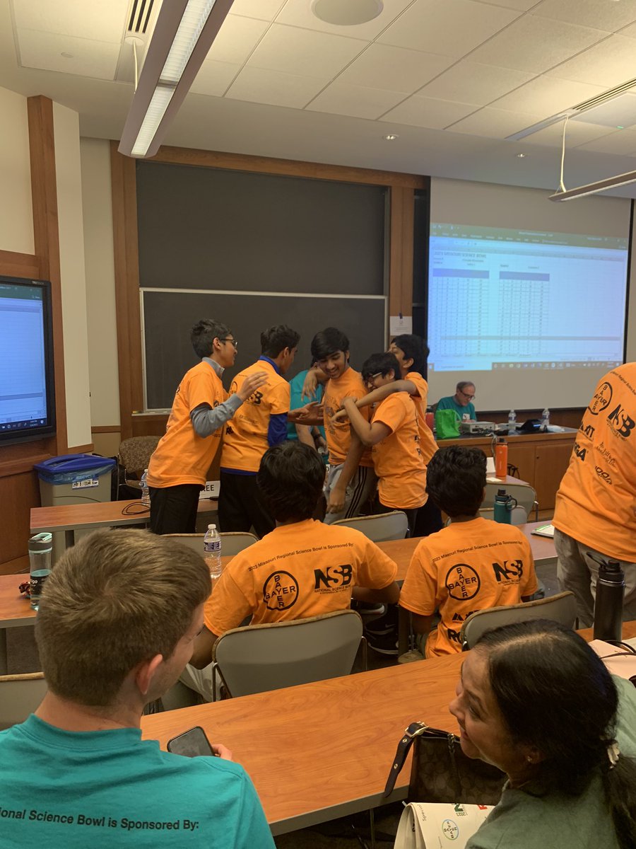 MissBunyard's tweet photo. Congrats to Crestview Team 2 on a 2nd place finish. I’m proud of your dedication, hard work, and support throughout the day of each other. It was fun watching you excel at the science bowl! @CrestviewMiddle https://t.co/3CTWcMPpK3