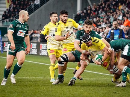 BBNewsFR's tweet image. Succès à l’extérieur pour le Stade Rochelais à Pau (32-36) et Bordeaux-Bègles à Brive (7-28). Perpignan et Castres s’imposent à domicile contre Bayonne (34-27) et le LOU (27-22) #TOP14 #SPSR #CABUBB #usapab #COLOU