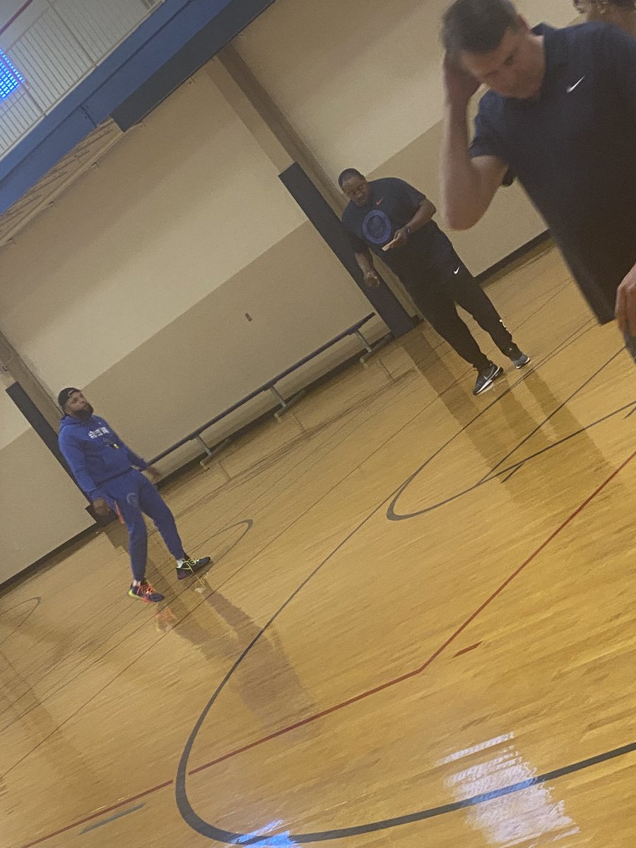 CEOChelseaRN's tweet photo. We Baccckkkkk… New 🏀 Season Uploading… @CoachRw204 @MONSTATREZZ #Trezzway #2024Uploading #whatILive4 https://t.co/97UFabPTAu