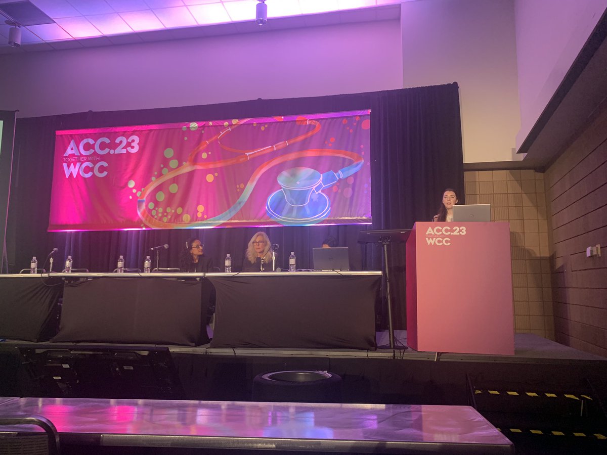 @MGHCVFellows @annaokellymd discussing a pp case of SCAD at #ACC23 “Session Imaging for Two” with @sarma_amy and @drmalissawood @MGHHeartHealth @ddefariayeh @dysanborn @patrick_ellinor @Raj_MalhotraMD @DougDrachmanMD #CardioObstetrics #CardioOb