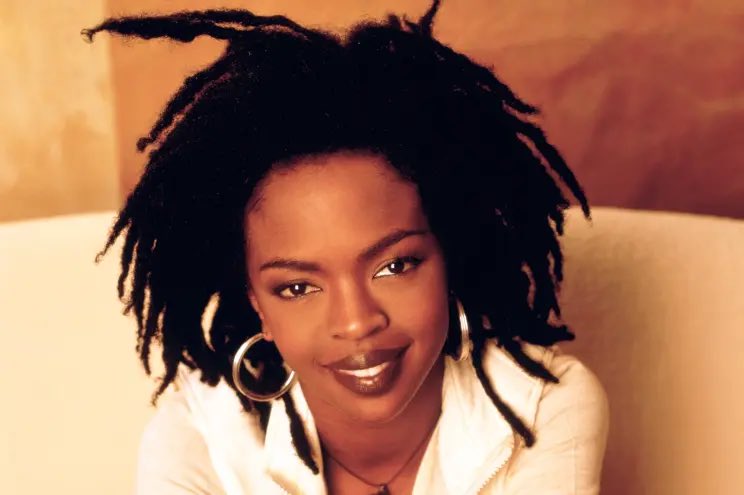 BardiHoes's tweet photo. Lauryn Hill dropped ONE album and solidified herself as a LEGEND. Cardi B has dropped ONE album, and as already solidified herself a LEGEND. CARDI is literally a once in a generation type of artist. https://t.co/nMxCRgdZzt