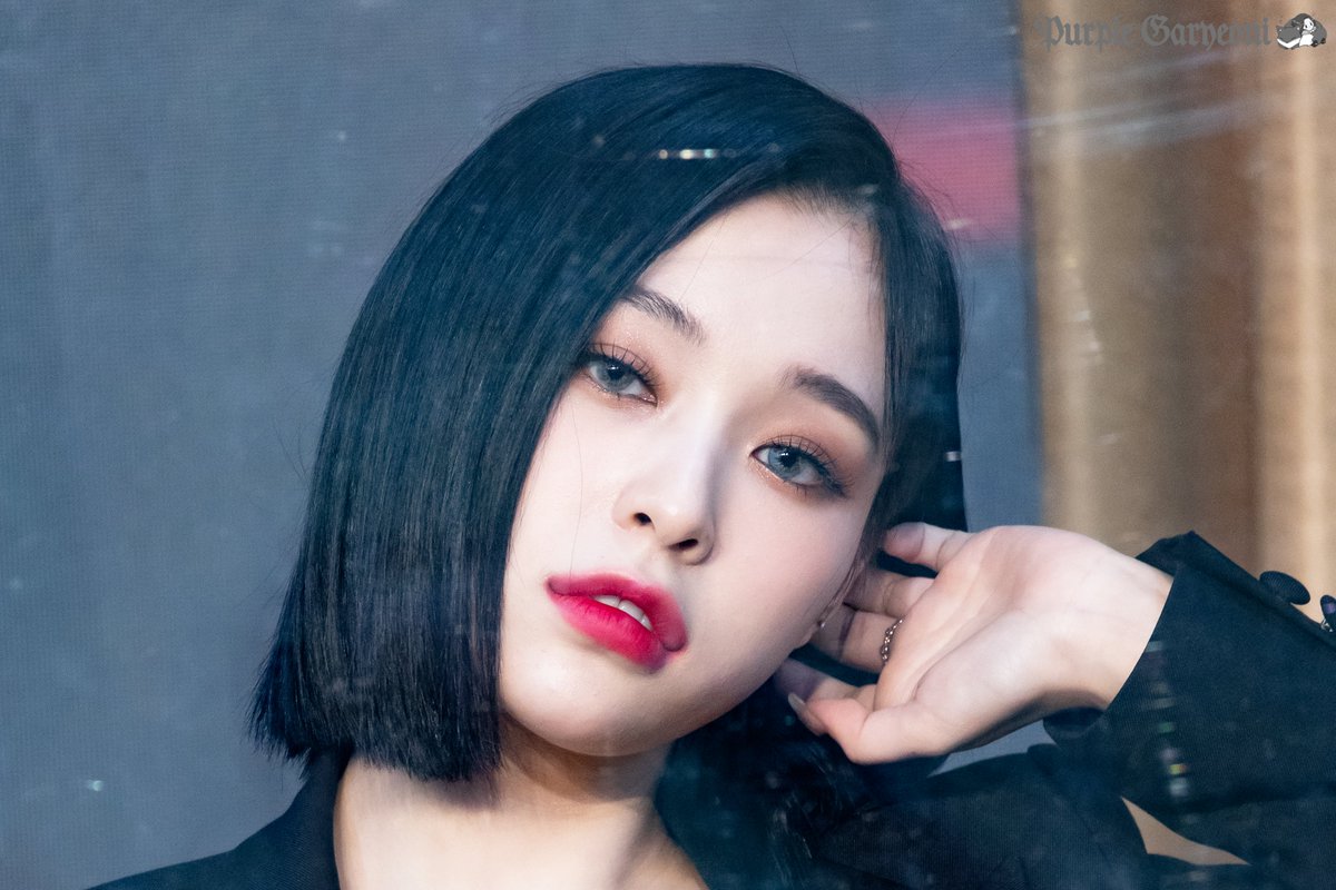 220424 fansign
#드림캐쳐 #이가현 #가현 #Dreamcatcher #gahyeon