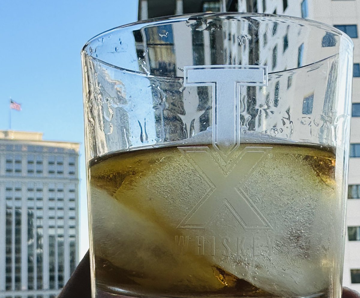 mckayWSB's tweet image. #weekendwinddown @TXWhiskey #buckheadatlanta #smilincondocommand