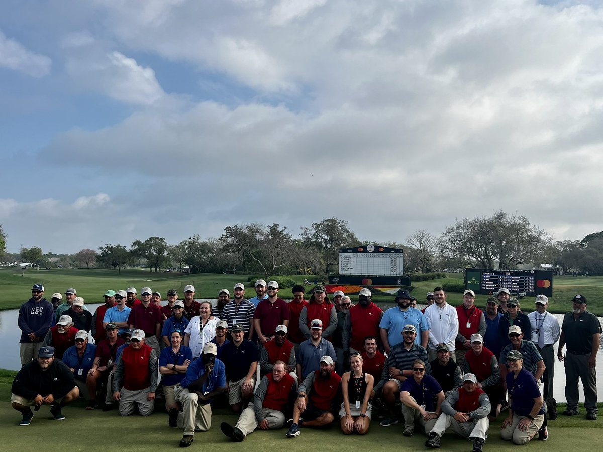 OldenkampNina's tweet photo. What makes an experience unforgettable? 

The People! 
Thank you Bay Hill Tournament Crew for an unforgettable week! 
❤️💪❤️

@a_hills1719 @The_CFlynn @APBayHill @APinv @womeninturfteam https://t.co/gW4RtDjBnp