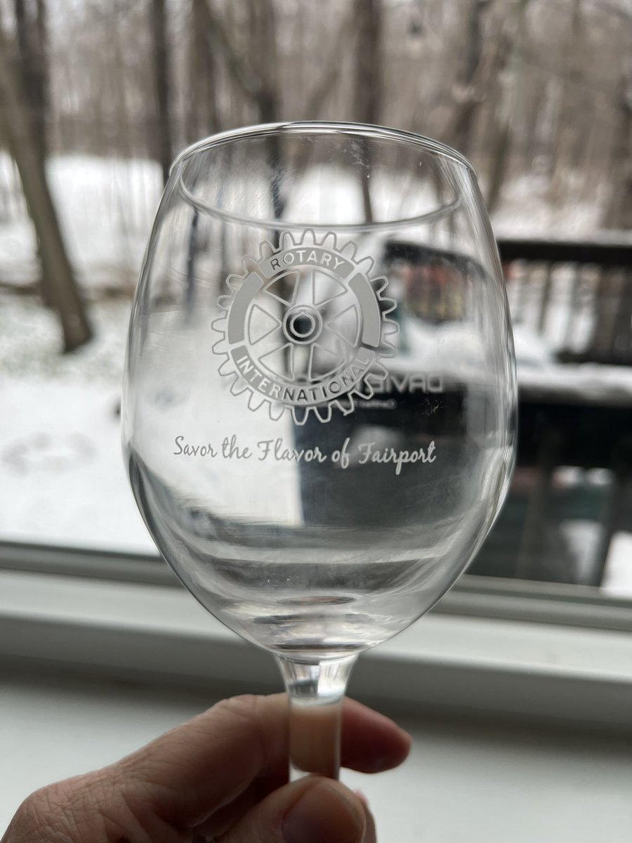 mstockbroadbent's tweet photo. Thank you, Fairport Rotary Club, for sponsoring the Savor the Flavor event this afternoon.  It was a great chance to sample food from so many of our delicious local restaurants and visit with friends and neighbors.  I can’t wait to go again next year! @FairportRotary https://t.co/M91D5aEAV6