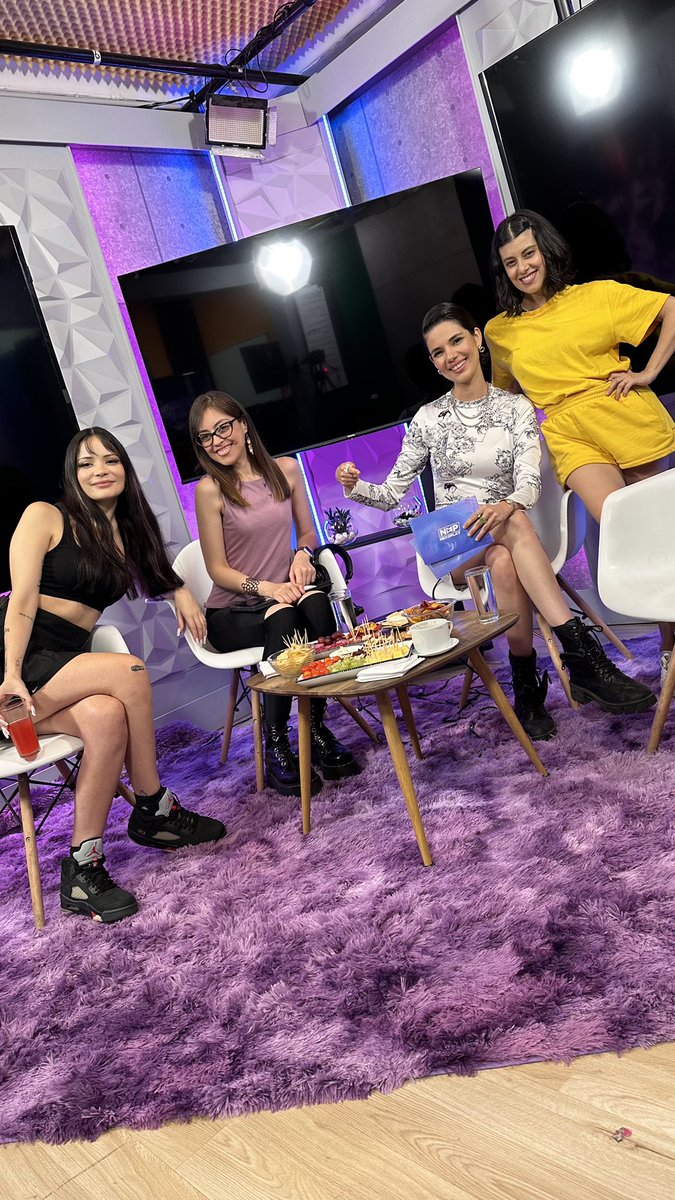 Conéctate al streaming de #aquelarrefest m.twitch.tv/nexoplay_tv/ho… primer fest de realidad virtual en Chile 🙌🏼