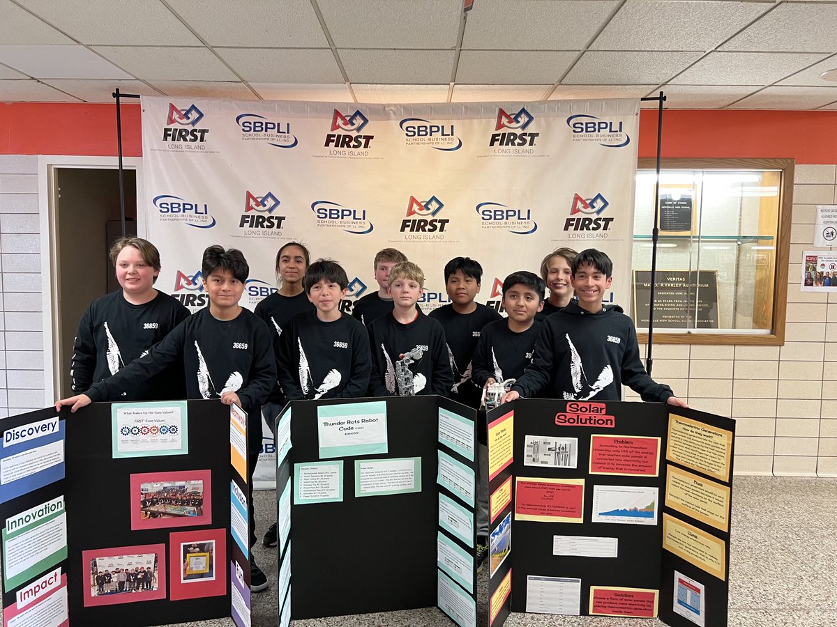 Springs Lighting Bots win the Rising All Star Award. This award celebrates a team that the judges notice and expect great things from in the future! So proud of all our students who participated today! Special thanks to all our parents and coaches for their support.