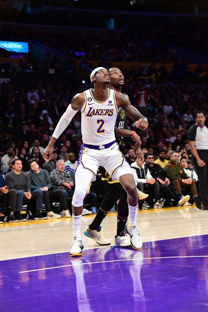 LakersLead's tweet photo. JARRED VANDERBILT TONIGHT
▫️10 points
▫️13 rebounds
▫️4 assists
▫️+25 +/-

DARVIN HAM NEEDS TO PLAY HIM MORE https://t.co/Kyusimb2Ky