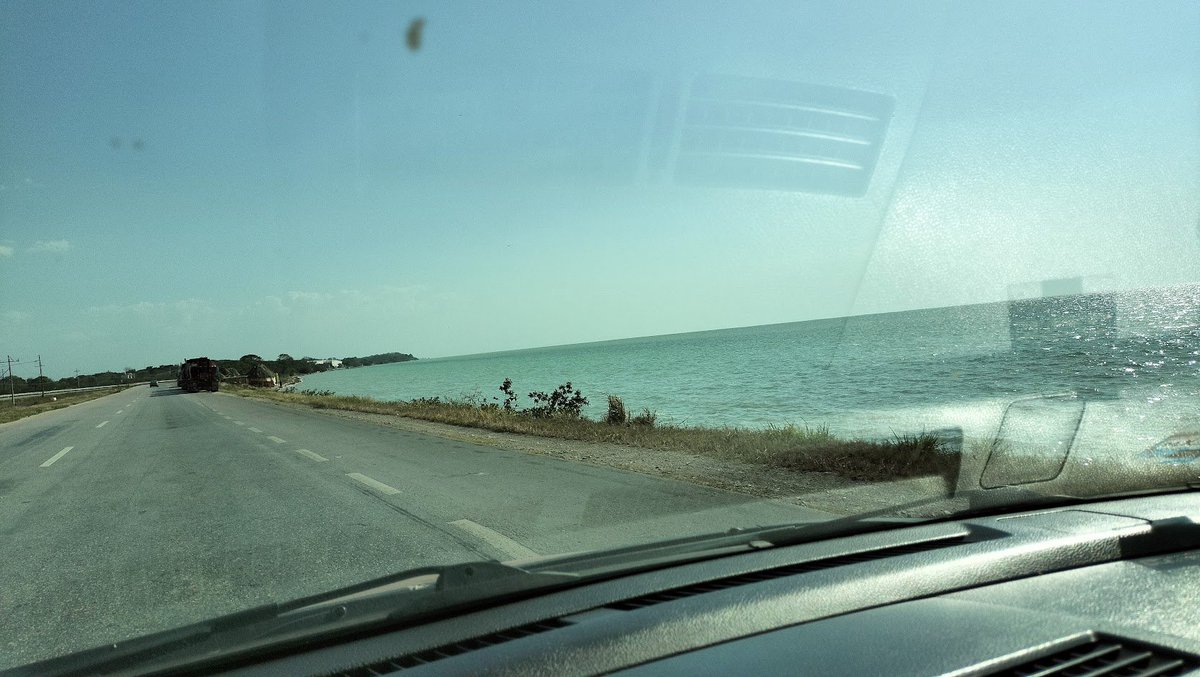 SamTraviesa's tweet photo. De nuevo a carretera, todos los fines de semana viajo 10 horas para estudiar mi licenciatura en administración, me ayudan mucho sus likes y compartir mis publicaciones. https://t.co/mBKrQBozJb