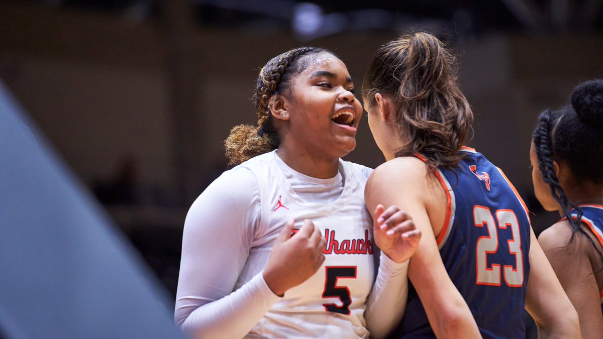 MWelchSLM's tweet photo. 🚨ATHLETE OF THE WEEK🚨

Click below to vote! Poll open until 7pm Monday!

*Keyera Roseby, Frisco Liberty
*Amalia Lopez, North Mesquite
*Carra Cleaves, Plano West
*Kennedy Bradley, Prosper Rock Hill
*Lauren Donovan, Coppell
*Caroline Castans, Marcus

https://t.co/56zWFudeMB https://t.co/nDQQF6sr4Z