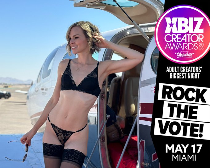 ⭐️Pre-nominations are now open for the @XBIZ  Creator Awards. If you love my work and want to support<a class="tags" href="/tag/xbiz">@xbiz</a><a href="/tag/xbizmiami"class="tags"><span>#xbizmiami</span></a><a href="/tag/xbizcamawards"class="tags"><span>#xbizcamawards</span></a>
