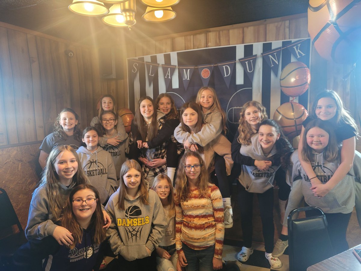 And that's a wrap on the <a href="/MV_Knights/">Moshannon Valley SD</a> Elementary 5/6 @MVSDGirlsBB season! Our only losses this season came to Glendale, so I am super proud of them and their hard work! The future is bright with these girls in our program! 🖤🩶💛🏀