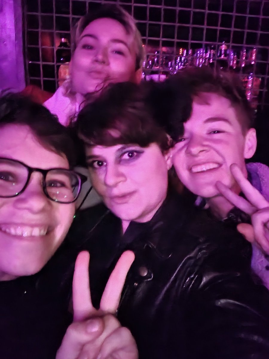 posting this here too, thanks for the fun night guys, twas a gay ole time 😸🎉