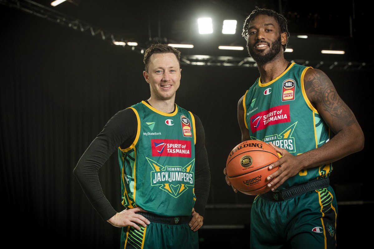 🏀 Scott Roth has confirmed the <a href="/JackJumpers/">Tasmania JackJumpers 🐜</a> have only offered a contract to 1/3 of last season’s imports at this stage, with <a href="/MDLU35/">Milton Doyle</a> (Milton Doyle) receiving an offer. 

He said decisions on <a href="/joshmagette/">Josh Magette</a> and <a href="/WizKellyy/">Rashard Kelly</a> would become clearer based on local <a href="/NBL/">NBL</a> player decisions.