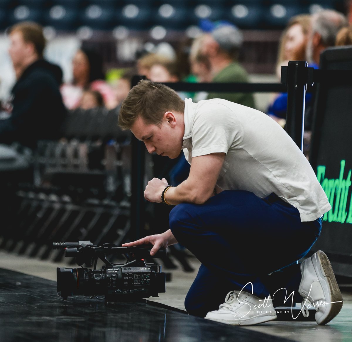 ScottWarren7's tweet photo. @n8_johnson_ My bro Nate Johnson with WYMT Sports doing what he does.  Thanks for all the hard work you do for the area! https://t.co/64mMXr3AwG