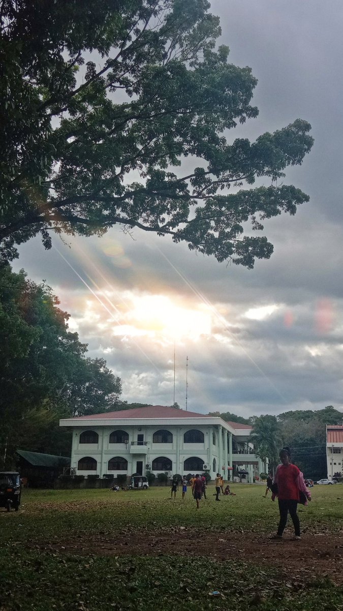 CheedXckl's tweet photo. Murag nindot na kaayo isaka sa langit ron ayy😇👼HAHAHAHAHA. The question is kung ma langit.. https://t.co/dg8cujFSgU