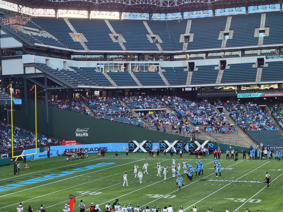 Lulu_HoTS's tweet photo. 2 years and 363 days since the last time we were here. You can change the slogan, but it's still for the love of football. #XFLRenegades #XFL2023 https://t.co/pVJaP0Ogxv