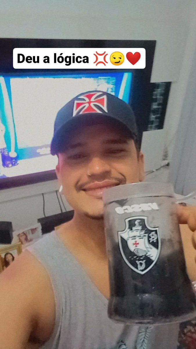 douglas_weekes's tweet photo. DEU A LÓGICA HOJE 💢❤️ @VascodaGama https://t.co/OzDEZSeBNK
