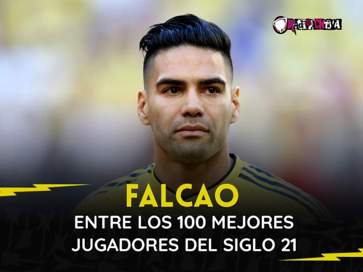 Masquefutbol21's tweet image. El futbolista colombiano se encuentra en el puesto 54 de la lista, por encima de jugadores como el argentino Ángel Di María, y los brasileños Roberto Carlos y Cafú. Lionel Messi fue elegido el mejor jugador del siglo, seguido de Cristiano Ronaldo.

#falcao #fourfourtwo #Top100