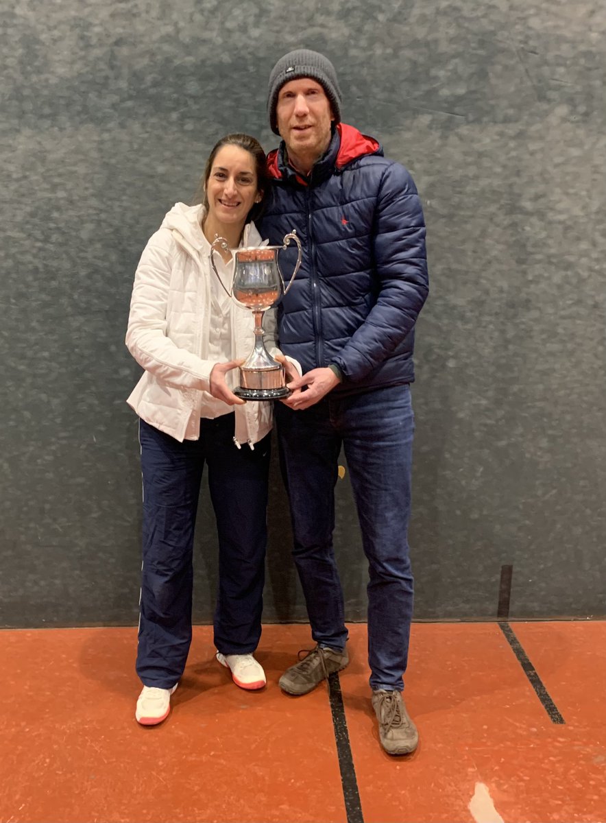 inn_alex's tweet photo. @TheQueensClub wins the Brodie Cup! An inter-club real tennis handicap team tournament. We played the finals today at The Hyde, Dorset against @OratoryRacquets and won the deciding match! Named after my late father-in-law but never won by a Brodie so a proud team &amp; family moment! https://t.co/nm7XoQTsOD