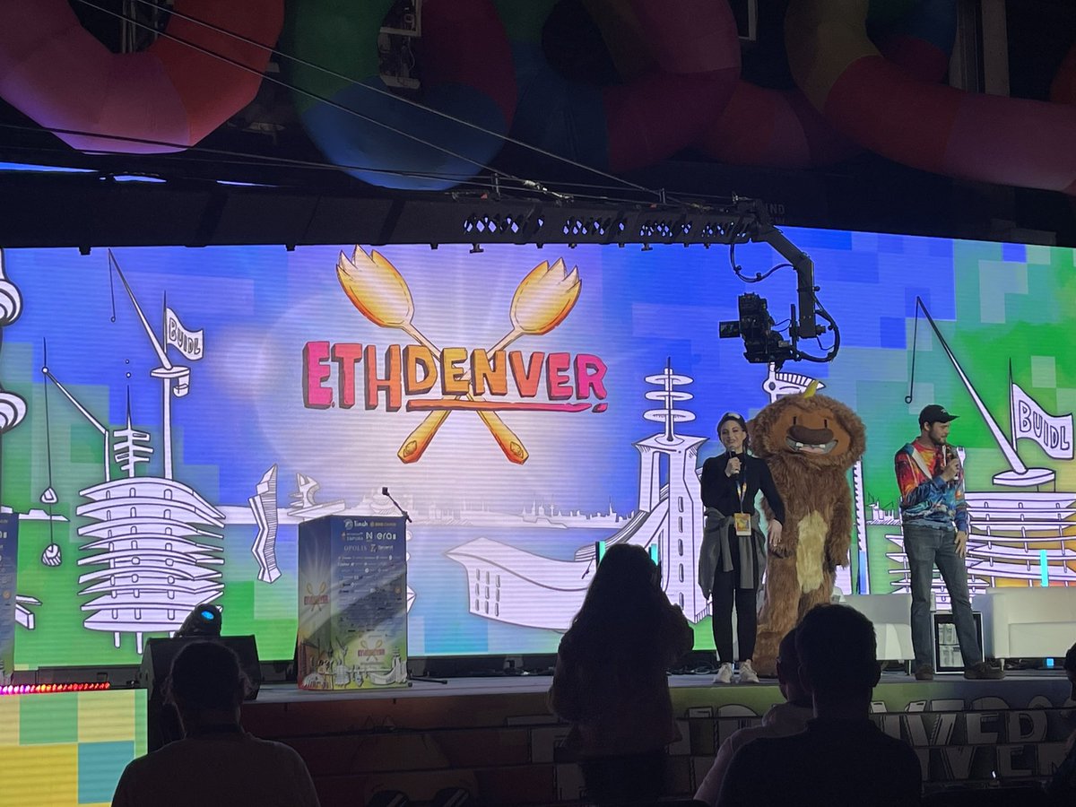 IlluminatingVC's tweet image. #Buffi on stage! #ETHDenver #ETHDenver2023