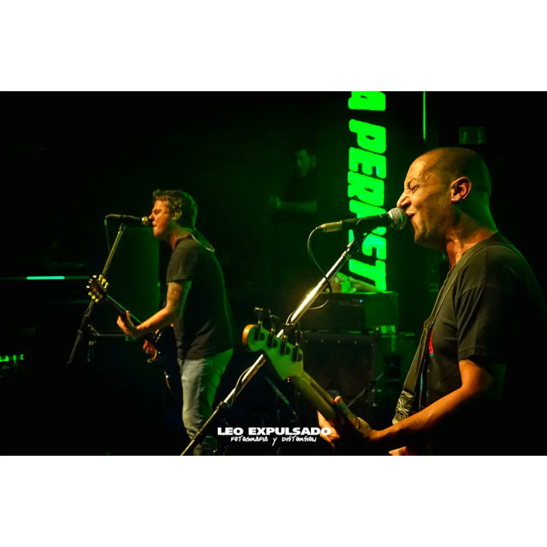 <a href="/Cadenaoficial/">Cadena Perpetua</a> en <a href="/PalermoGroove/">GROOVE Oficial</a> 📸
Dale, pásate por IG que voy a subir algunas más en estos días! 🤞🏻