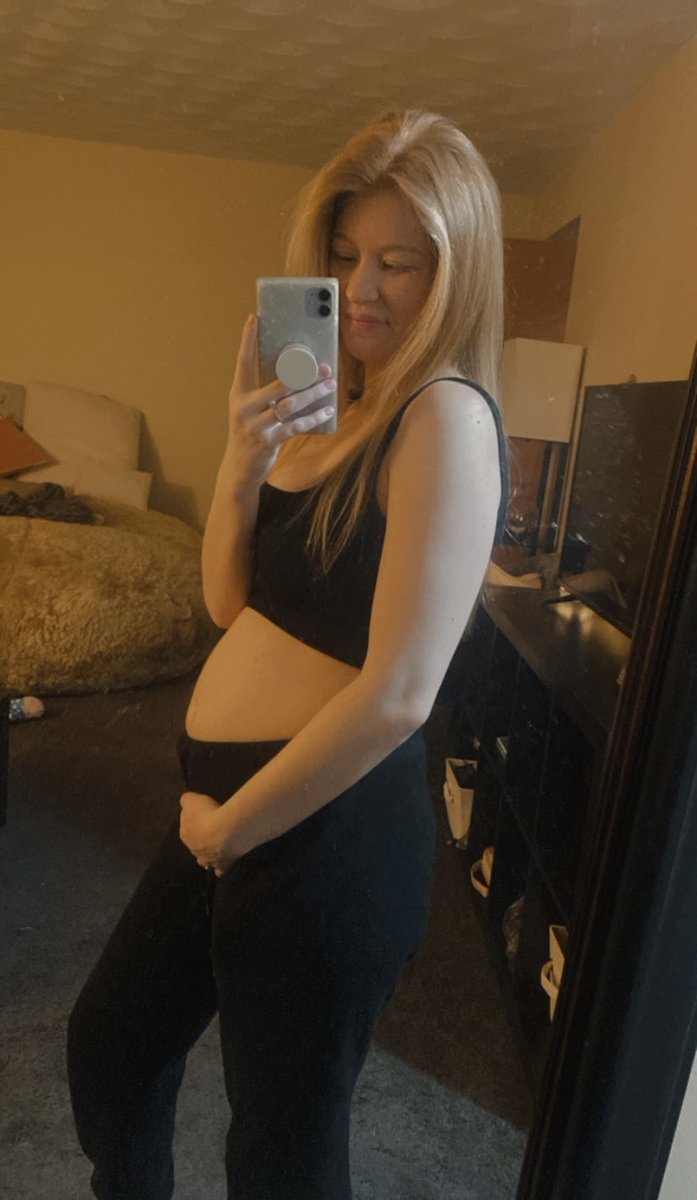 mwilson_ruff's tweet photo. baby girl we love you so much already 💖 https://t.co/lUBMyOviZj