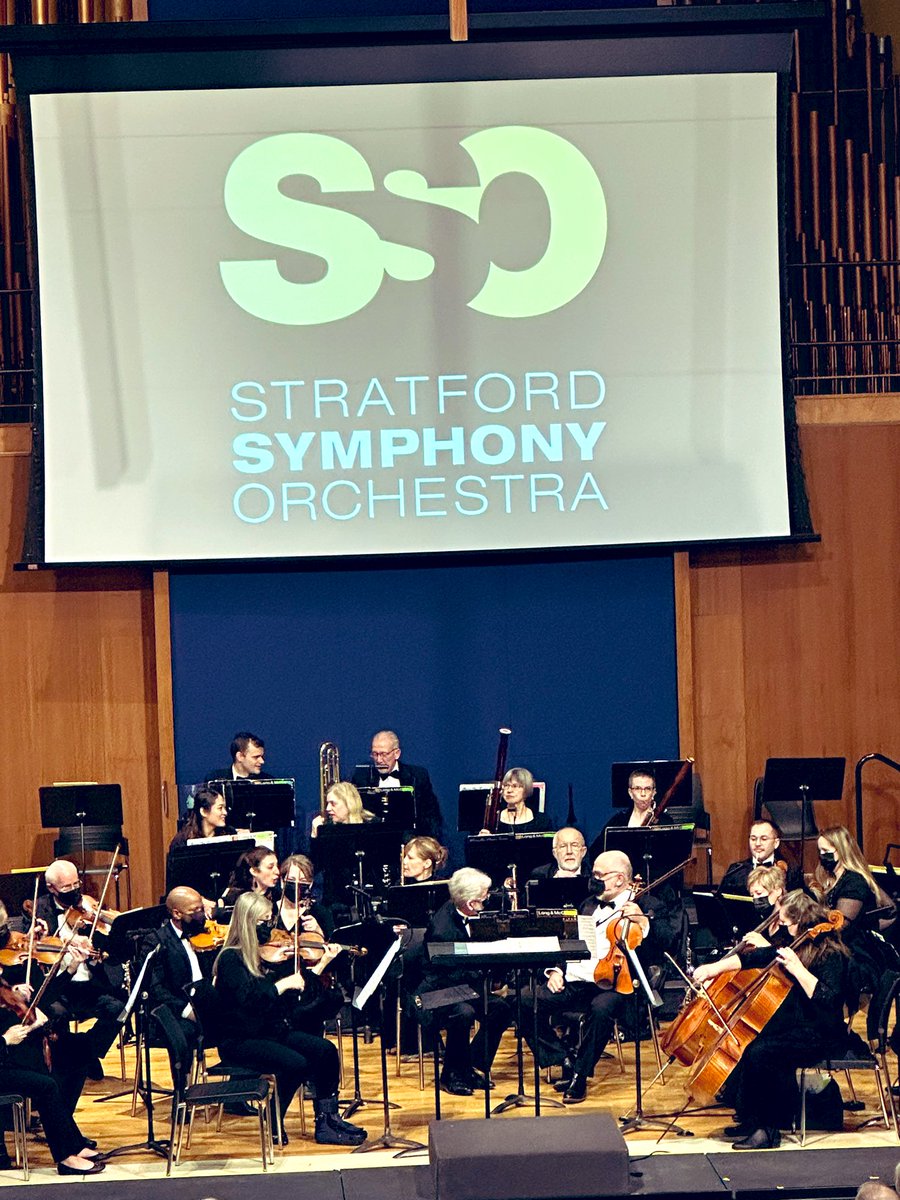 RoyNorton1's tweet photo. @StratfordSO scored big on 4March23 w/ their Borodin, Sanz, Rodrigo &amp; Dvorak programme. @Laurier classical guitar prof (&amp; former @StratfordON resident) @danramjattan wowed the audience https://t.co/2EtaOkqQuL