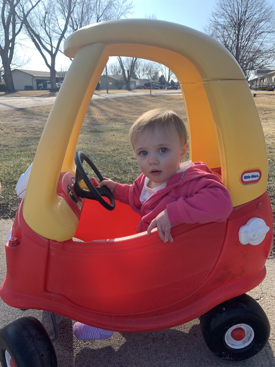 KelliWemhoff's tweet image. This afternoon’s weather was 🙌👌 #springisnear