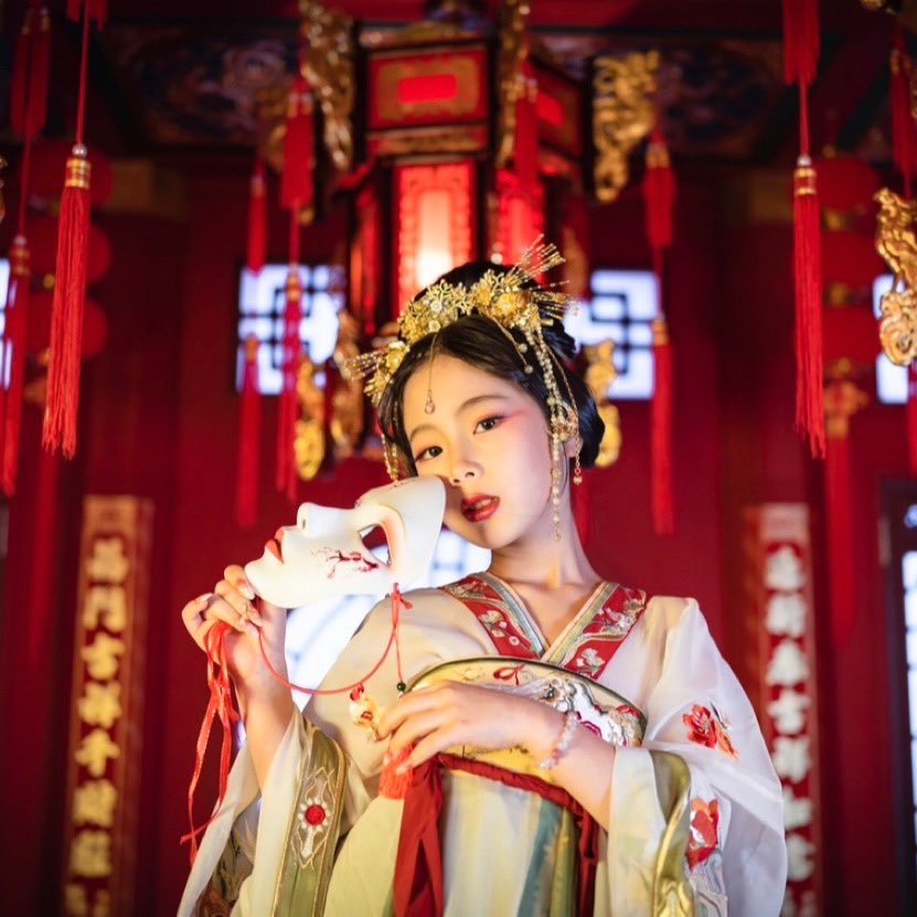 riara_0308's tweet image. おはようございます。
今日からまた頑張ろう✨

＃漢服　＃美しい　＃js8  ＃小学生
＃子役　＃キッズモデル　＃Riara