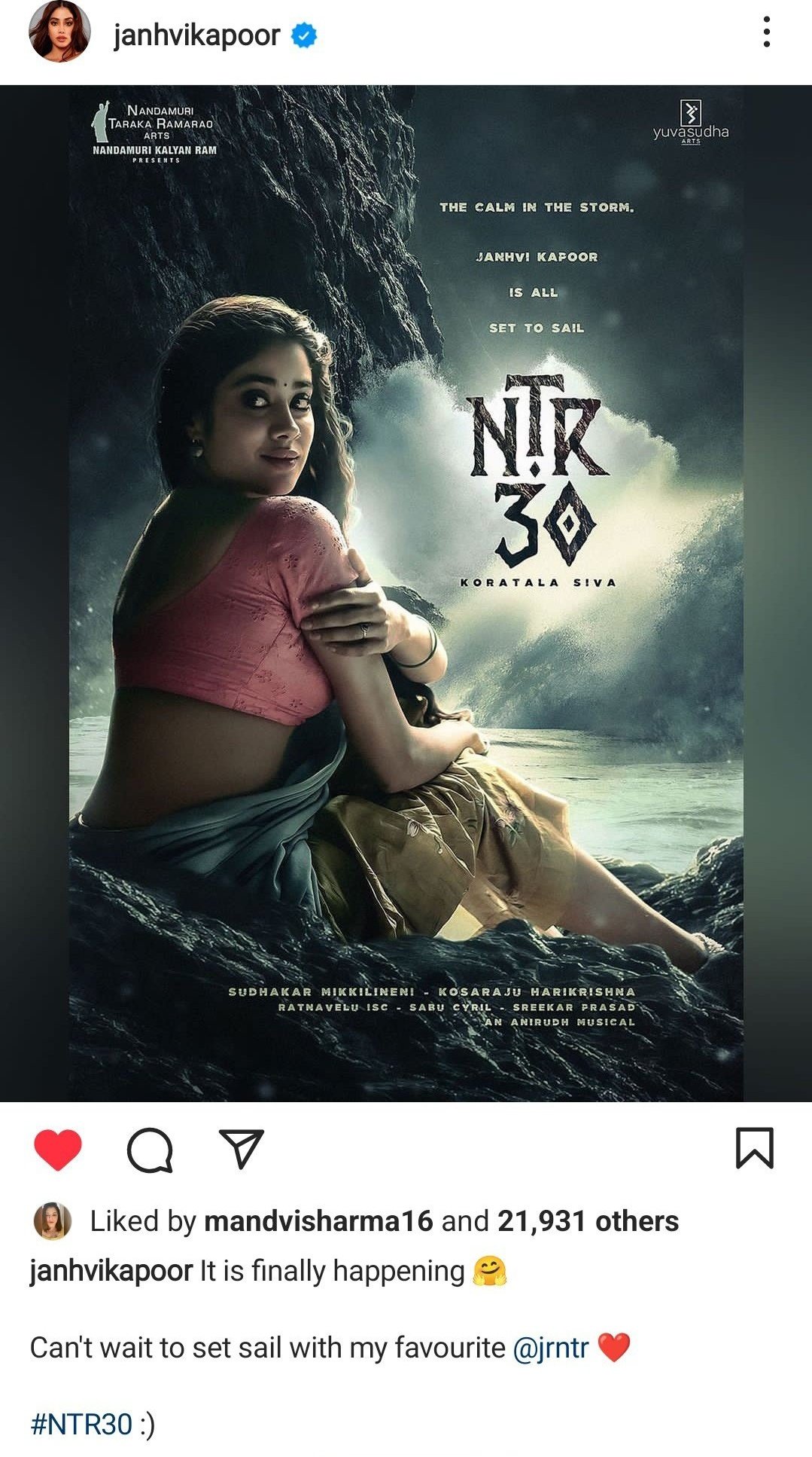 Image Janhvi Kapoor Hot Actress | iiQ8 Hot Heroine Jhanvi