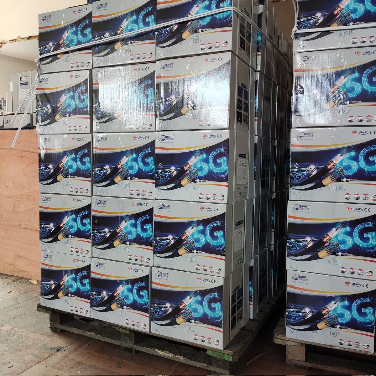 ract005's tweet image. We are professional in coaxial cable, Luis+18968032863