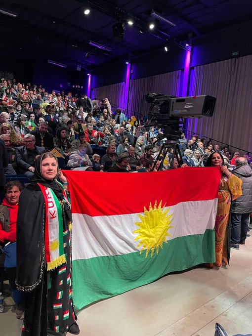 PDKIfarsi's tweet image. در کنفرانس زنان در بروکسل به مناسبت 8 مارس روز جهانی زن 
شنبه 13 سفند
#زن_زندگی_آزادی