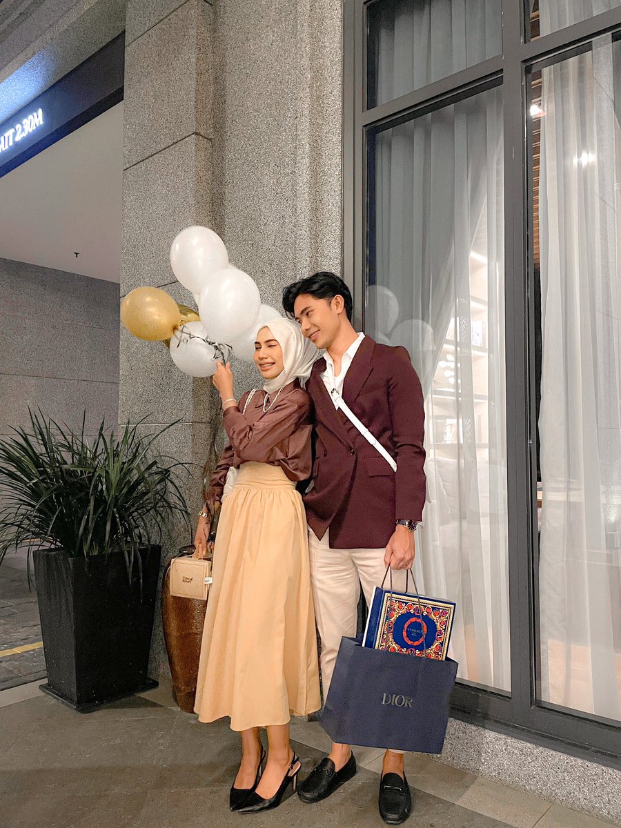 Atifalias's tweet image. Old enough to know better but still young enough to get away with it. Thankyou sayang for celebration. Thankyou for everything 🥺 Ilysm 💓