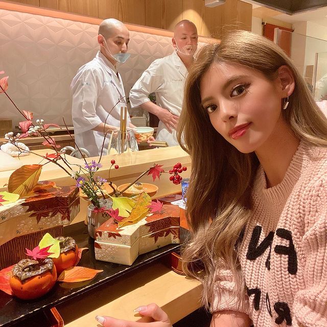 aa312809465's tweet photo. 銀座　しのはら
ミシュラン二ツ星⭐️⭐️
���べログ4.74
どの料理も本当美味しかったし
大将も面白くて楽しかった❤️
#グルメ #グルメスタグラム #グルメ女子 #グルメ好きな人と繋がりたい #食べスタグラム #食べログ高評価 #japanesefood #コロナに負けるな  #likeforlikes #instafood #蟹 https://t.co/iQuDnWbT6w