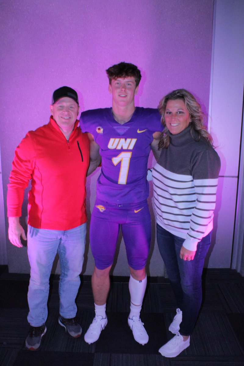 GerardyKyler's tweet photo. Had a great junior day visit at @UNIFootball Enjoyed learning more about UNI and watching film. Thank you @coachricknelson @Coach_J_Johnson https://t.co/oISnt3hTcW