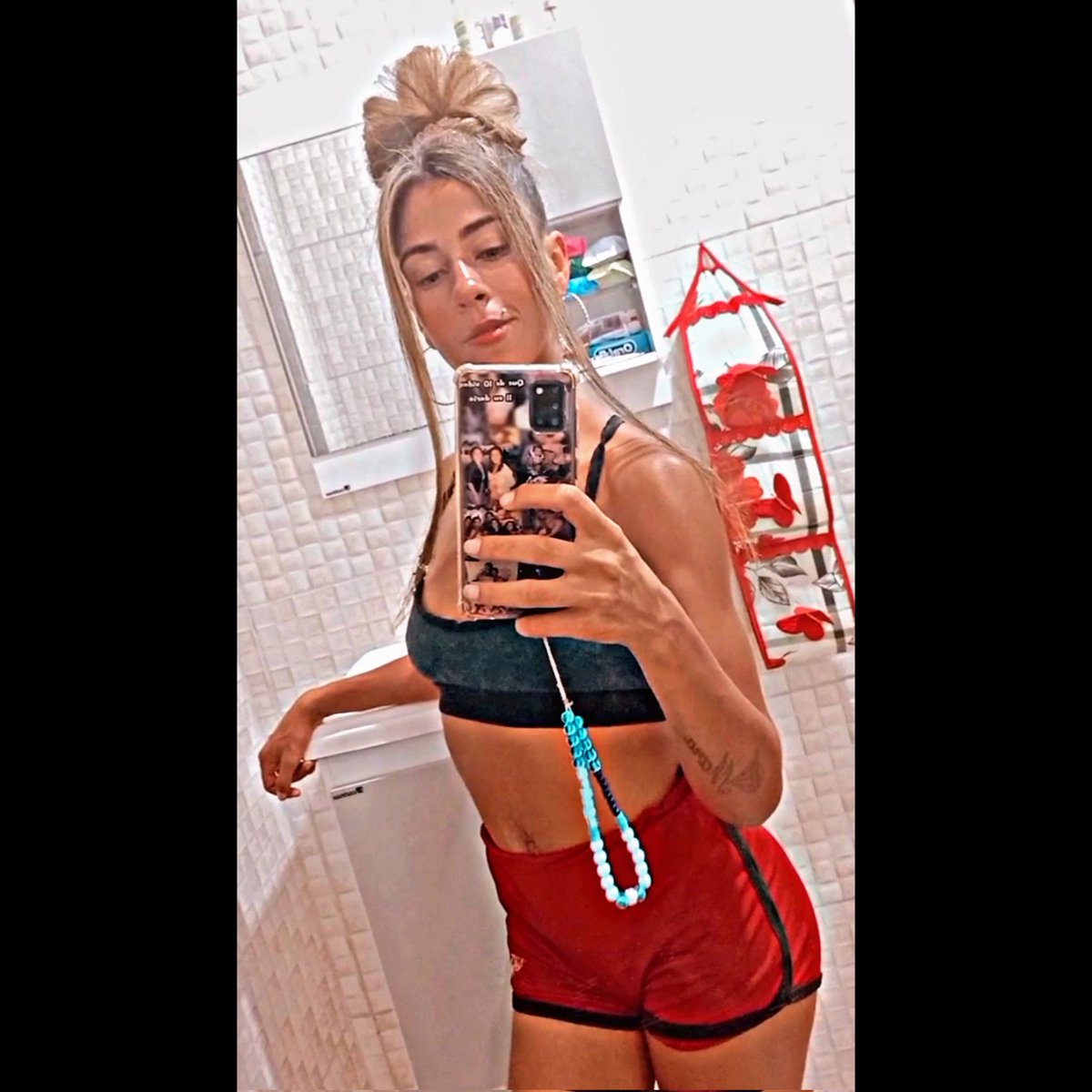 OldaraL's tweet photo. #NewProfilePic https://t.co/61Eo3RiFLt