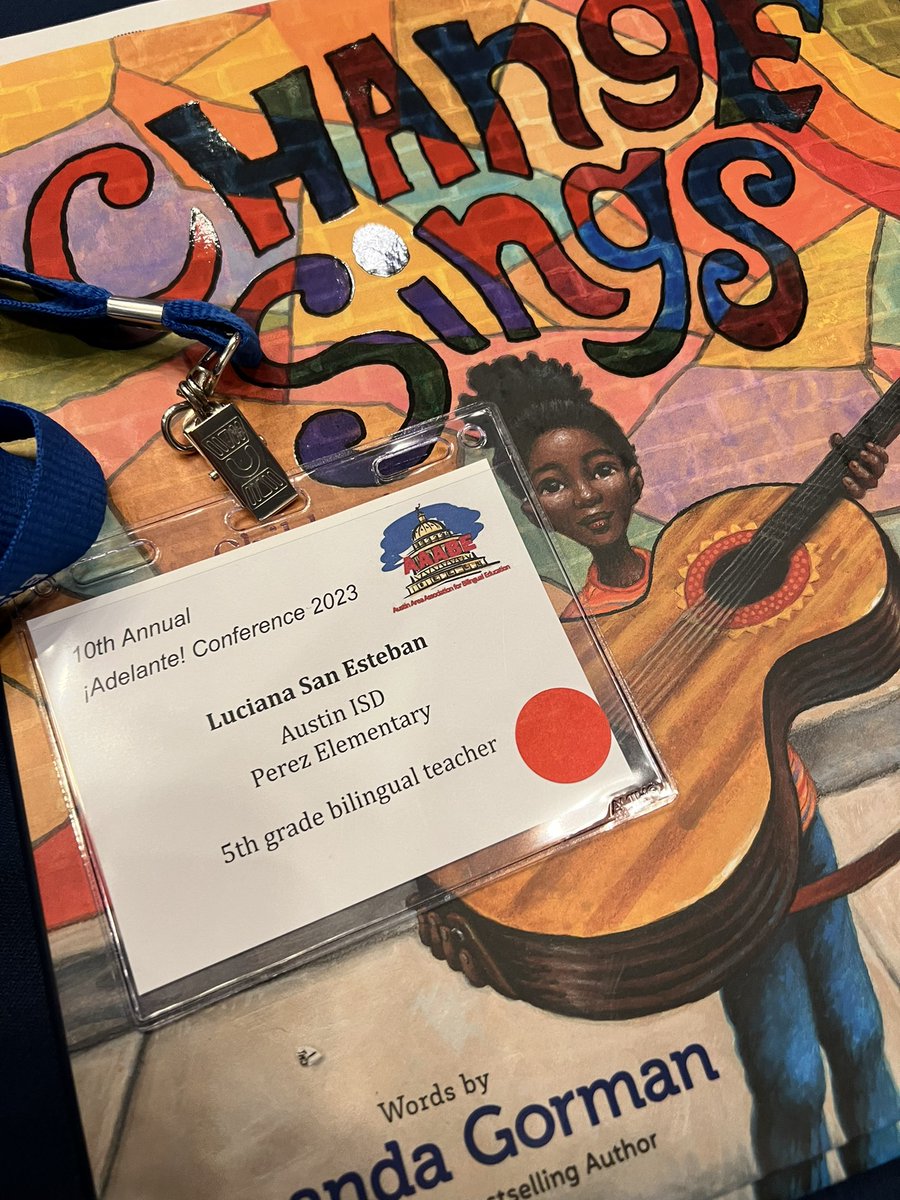 MsLSanE's tweet photo. So excited to have attended my very first #ConferenciaAdelante2023. I am ecstatic to be entering a comunidad that values the languages and powers of all students!! 💜💜 https://t.co/nm91dmt5SQ