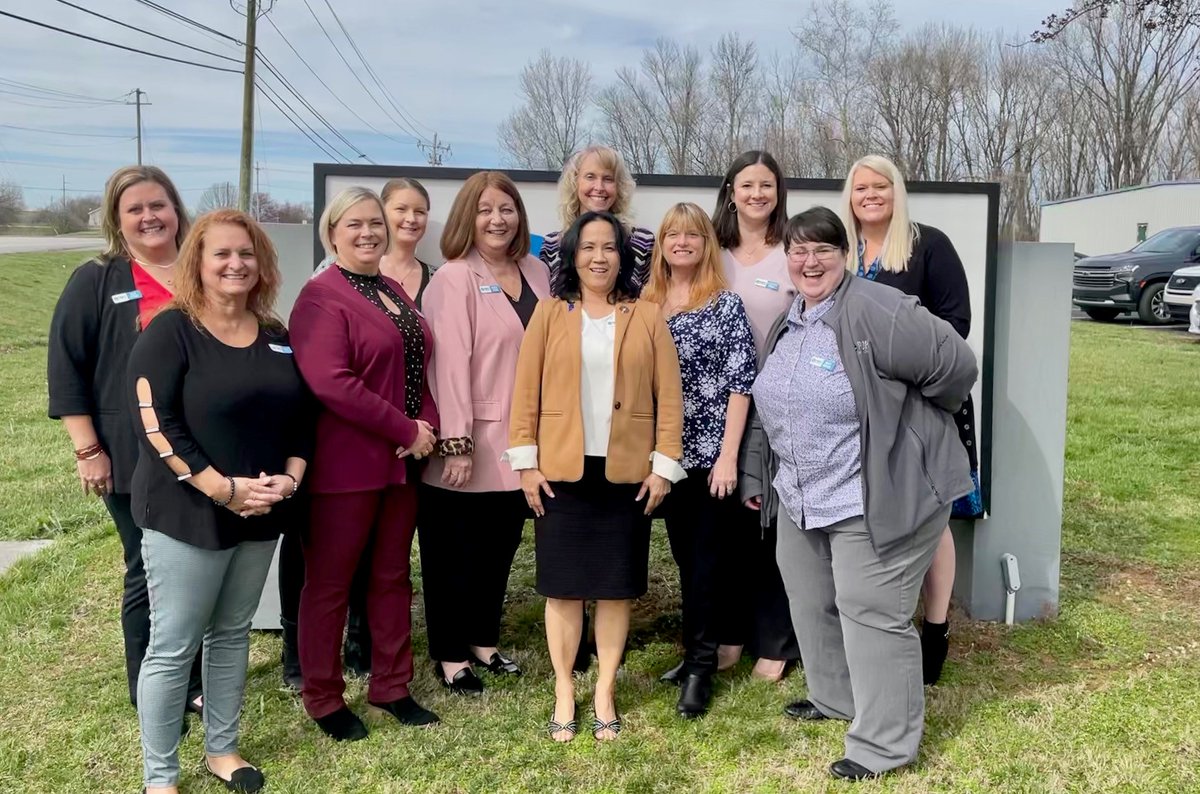 PortsofIndiana's tweet photo. Meet the women of POI. From facility/asset management to corporate counsel to accountant to executive assistant to PR... we're here to make sure our 3 ports are successful! #WeArePOI https://t.co/b5tWlSMCkv