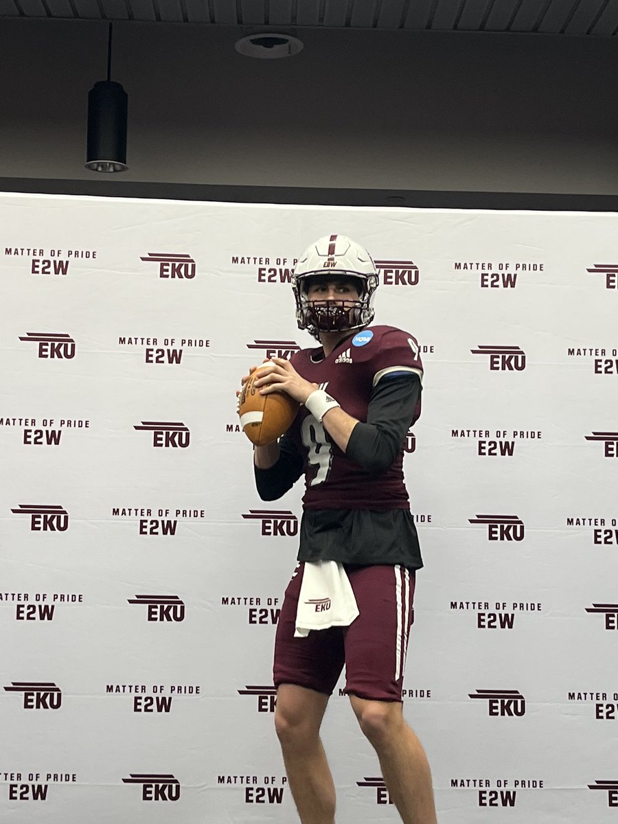 After a great conversation with <a href="/Erik_Losey/">Erik Losey</a> I am super excited and grateful to have received a offer from <a href="/EKUFootball/">EKU Football</a>!! Psalms 28:7! <a href="/Maxwe11EKU/">Maxwell Smith</a> <a href="/EKUWWells/">Walt Wells</a> <a href="/coachnatemcpeek/">Nathan Mcpeek</a> <a href="/CoachSkinner16/">Jimmy Skinner</a> <a href="/coachwts/">Mr. Clean</a> <a href="/FDHSCoachHarris/">Evander Harris</a> <a href="/KYHighFootball/">KY HIGH FOOTBALL 🏈</a> <a href="/FDouglassFB/">Douglass Football</a>