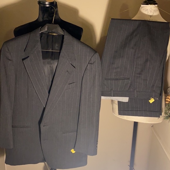 olsenlaura55's tweet photo. So good I had to share! Check out all the items I'm loving on @Poshmarkapp from @babyblues172001 @Sadie1Jewel #poshmark #fashion #style #shopmycloset #luckybrand #maninwool #mother: https://t.co/5oK0dBR5jw https://t.co/0n93HxayKj