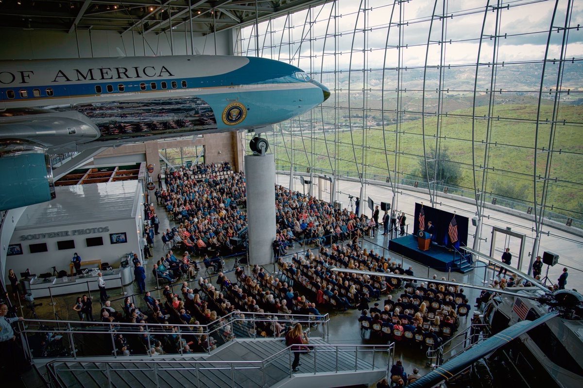 Ron DeSantis tweet media