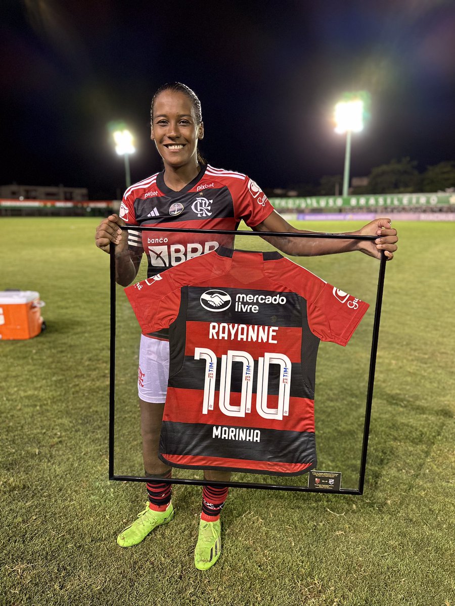 machadoray94's tweet photo. 100 jogos representando o amor da minha vida, obrigada todos os envolvidos 👏🏾❤️🖤 @Flamengo https://t.co/vJe3EDZRwA