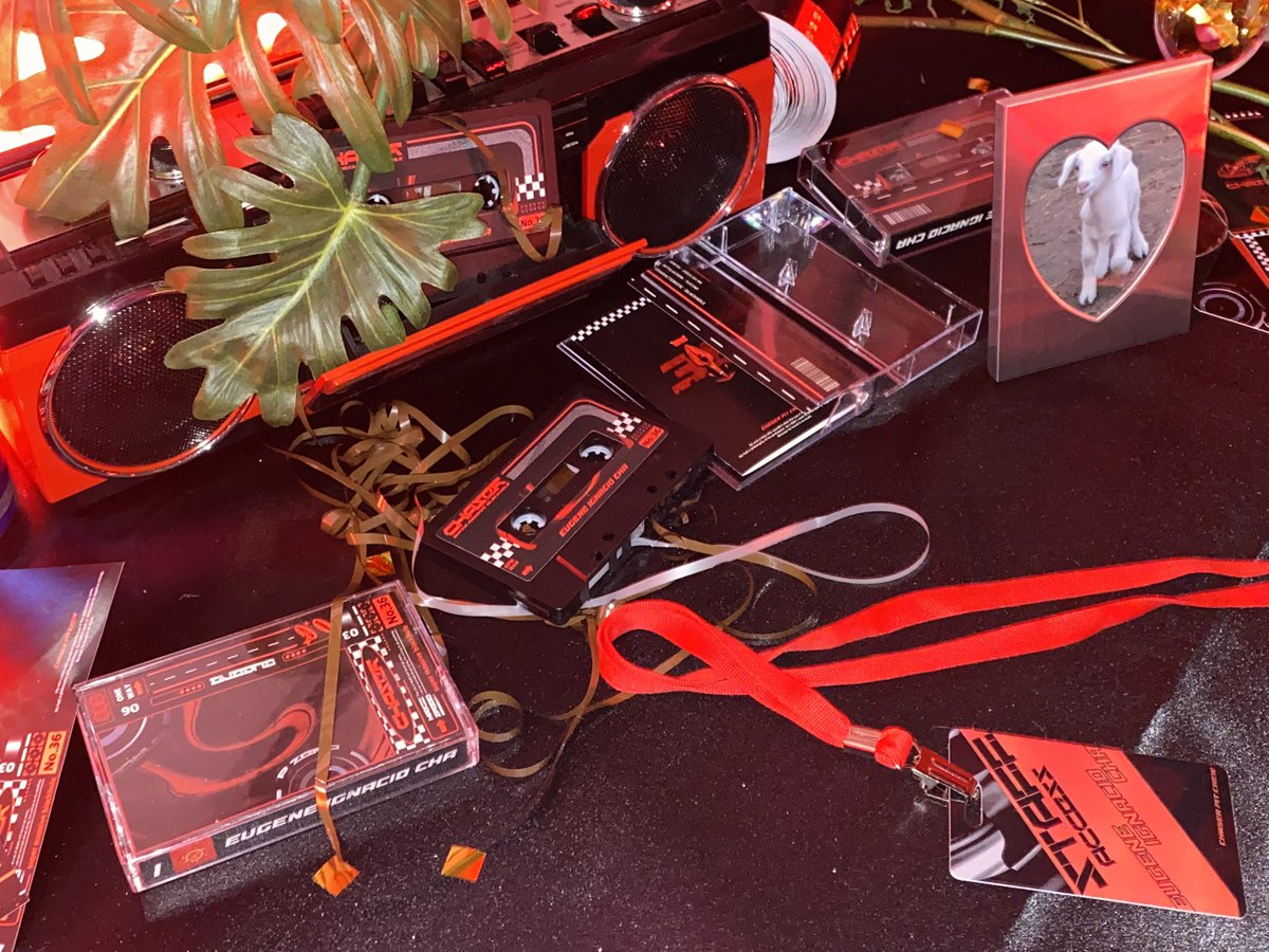 🏁 𝐋𝐚𝐬𝐭 𝐒𝐮𝐫𝐩𝐫𝐢𝐬𝐞 𝐄𝐯𝐞𝐧𝐭 

➠ 오늘 수령하신 대기표 번호가 36,63,306,360번이신 방문객분께 하기 사진의 카세트 테이프를 깜짝 선물 드립니다. 

➠ 해당 이벤트는 3일 모두 진행되며, 매일 다른 번호가 선정됩니다.

🏎️ #unstoppable_CHAser