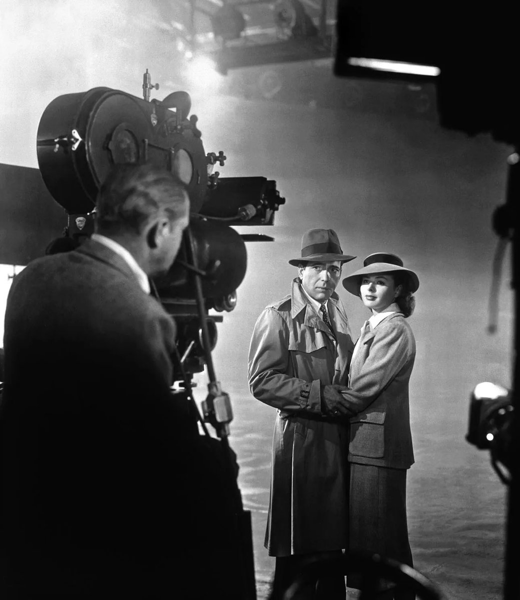 DADiClementi's tweet image. #Casablanca is undeniably in the running for best film ever made.
#TCMParty #31DaysOfOscar