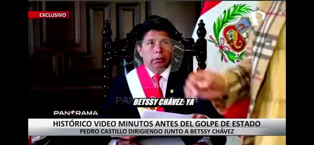 ManuelSaaRiv's tweet photo. #Panorama revela video inédito de Pedro Castillo dirigiendo el mensaje a la nación junto a Betsy Chávez. No quedan dudas, él sí sabía lo que estaba leyendo e iba a dar un golpe de estado. También, Aníbal Torres sí se reunió minutos antes con él y Betsy sí hablo con la reportera. https://t.co/ntugFcBgJ9