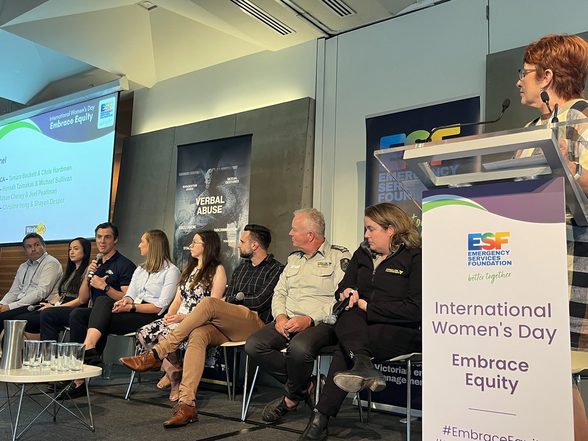 Siusan MacKenzie tweet media