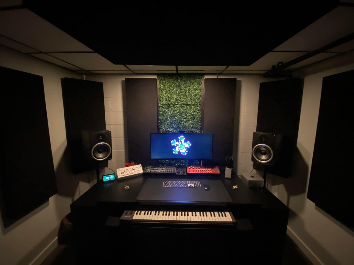 Robert Nickson ❄️ tweet media