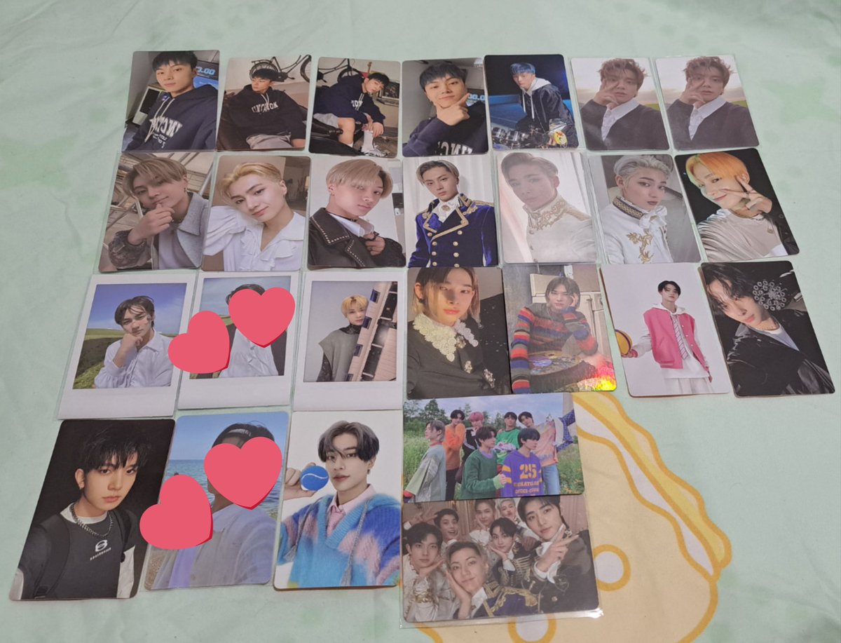 choiscaptor's tweet photo. Enha pcs
- album pcs 150 ea
- LS pcs 80php ea | 150 for 2
- sunoo manifesto wvrs pob 200php
- marked: taken https://t.co/xNeIYODZS9